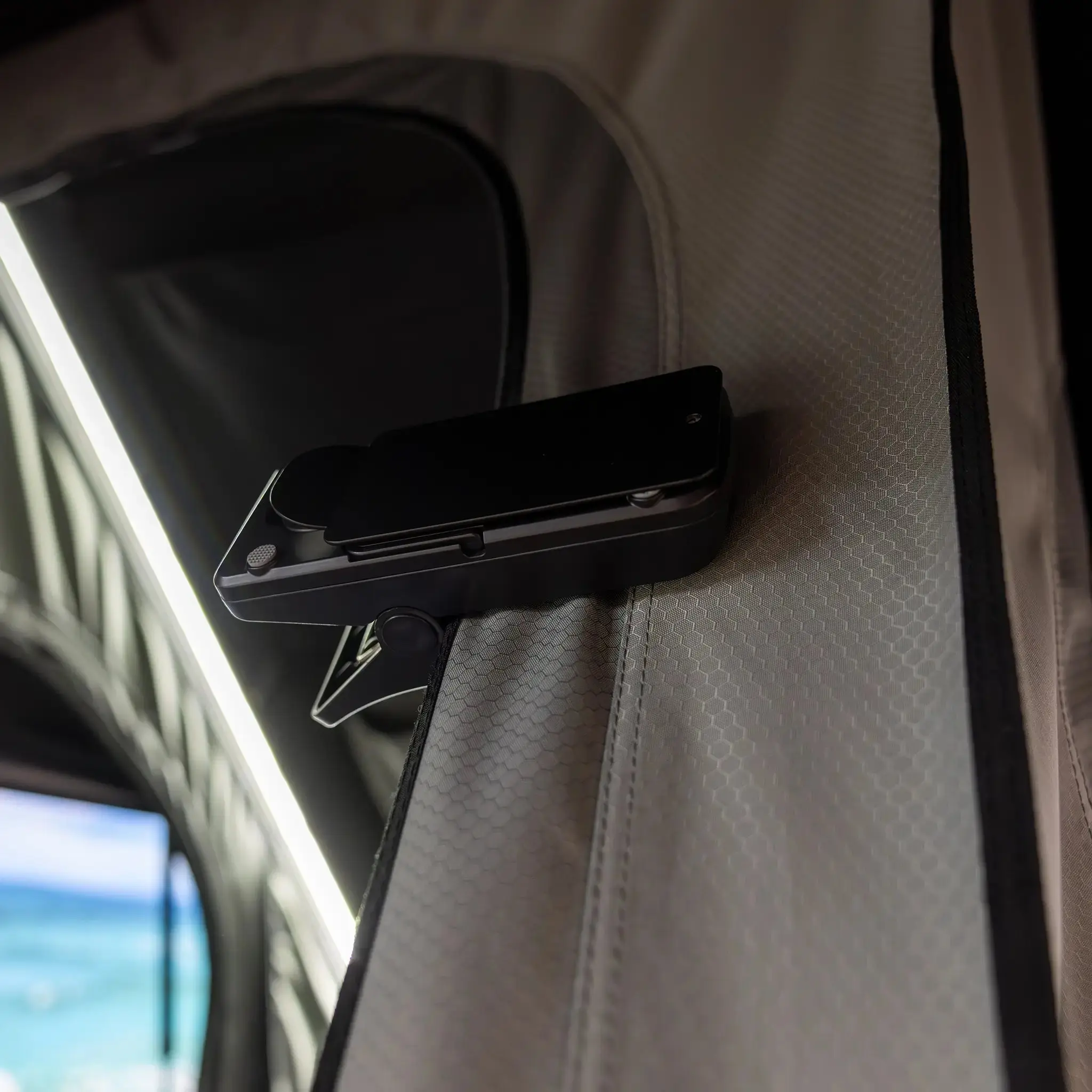 Bushwakka Grip & Go Fan - Image 4