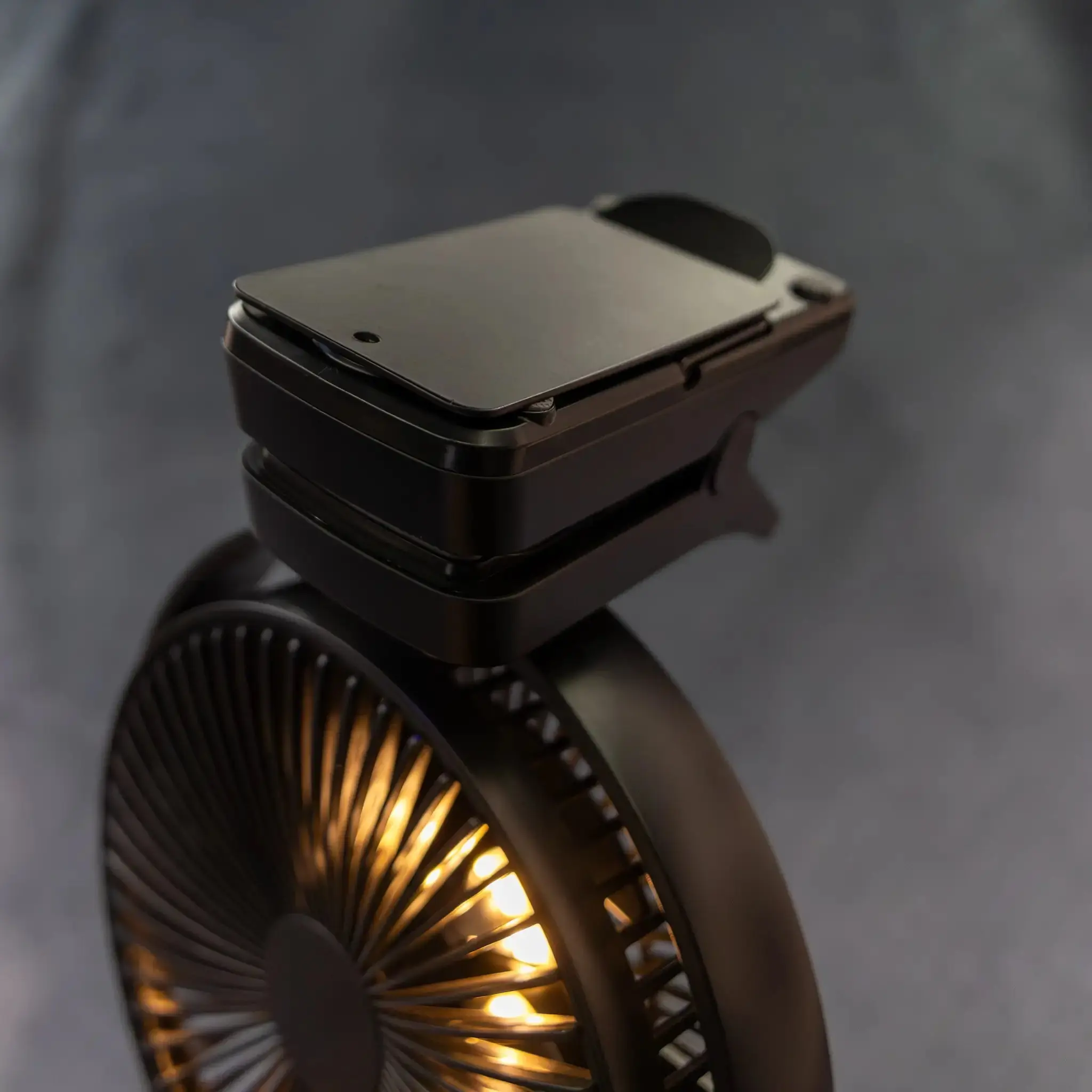 Bushwakka Grip & Go Fan - Image 8