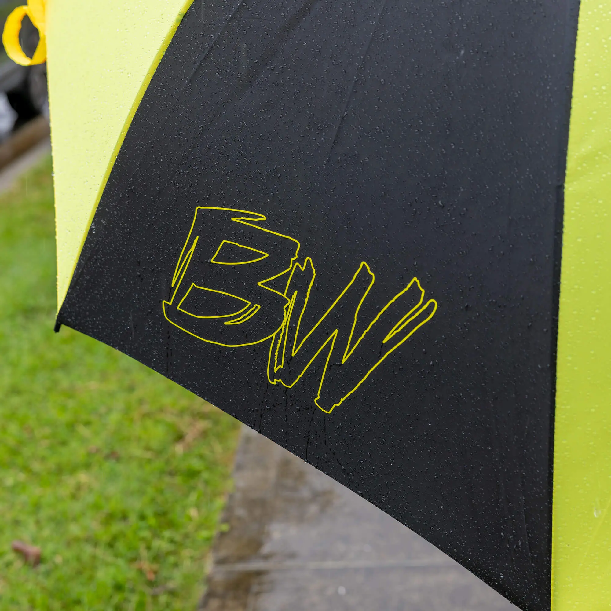 Bushwakka Umbrella Standard - Yellow & Black - Image 5