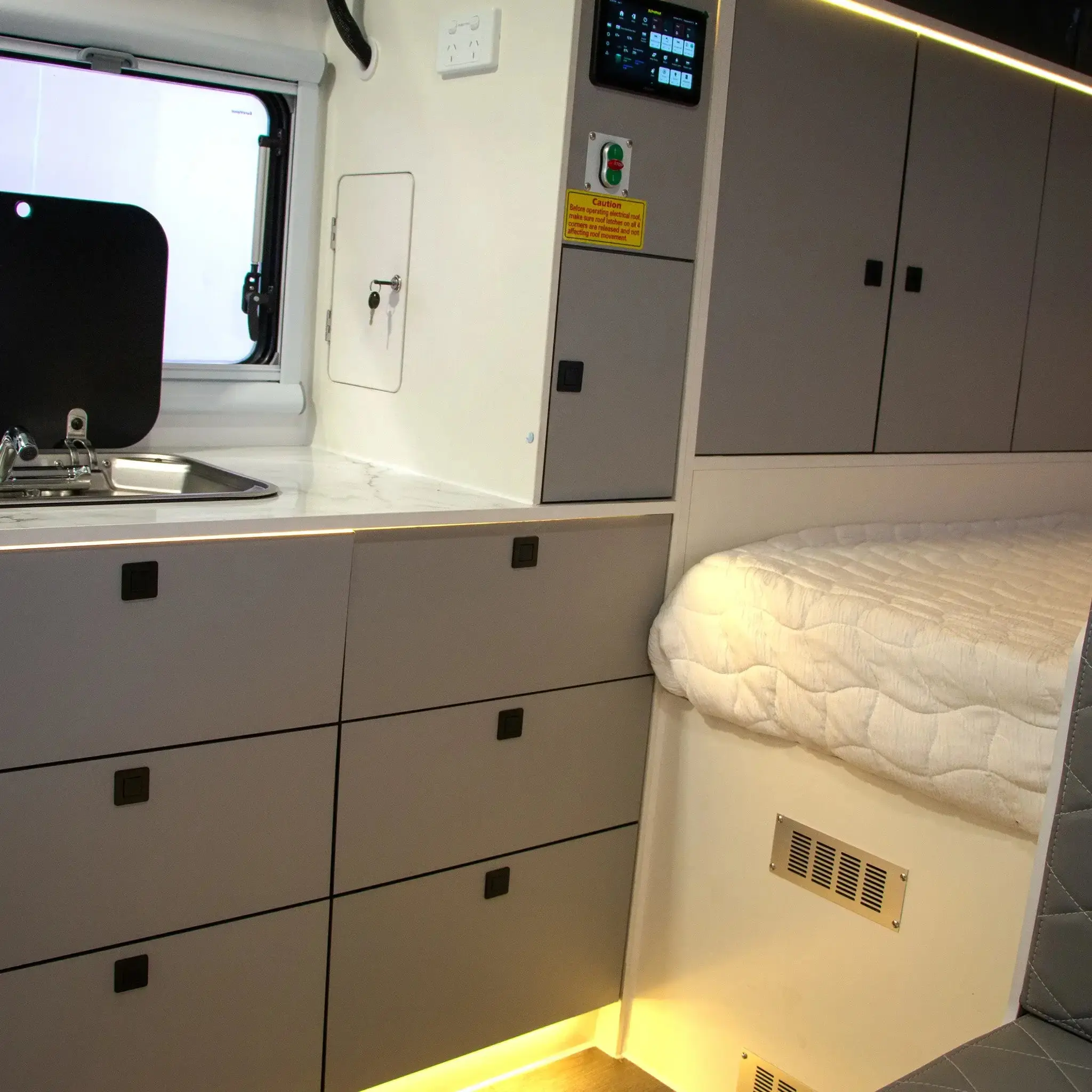 DROVER 15 - 15ft Camper - Image 6