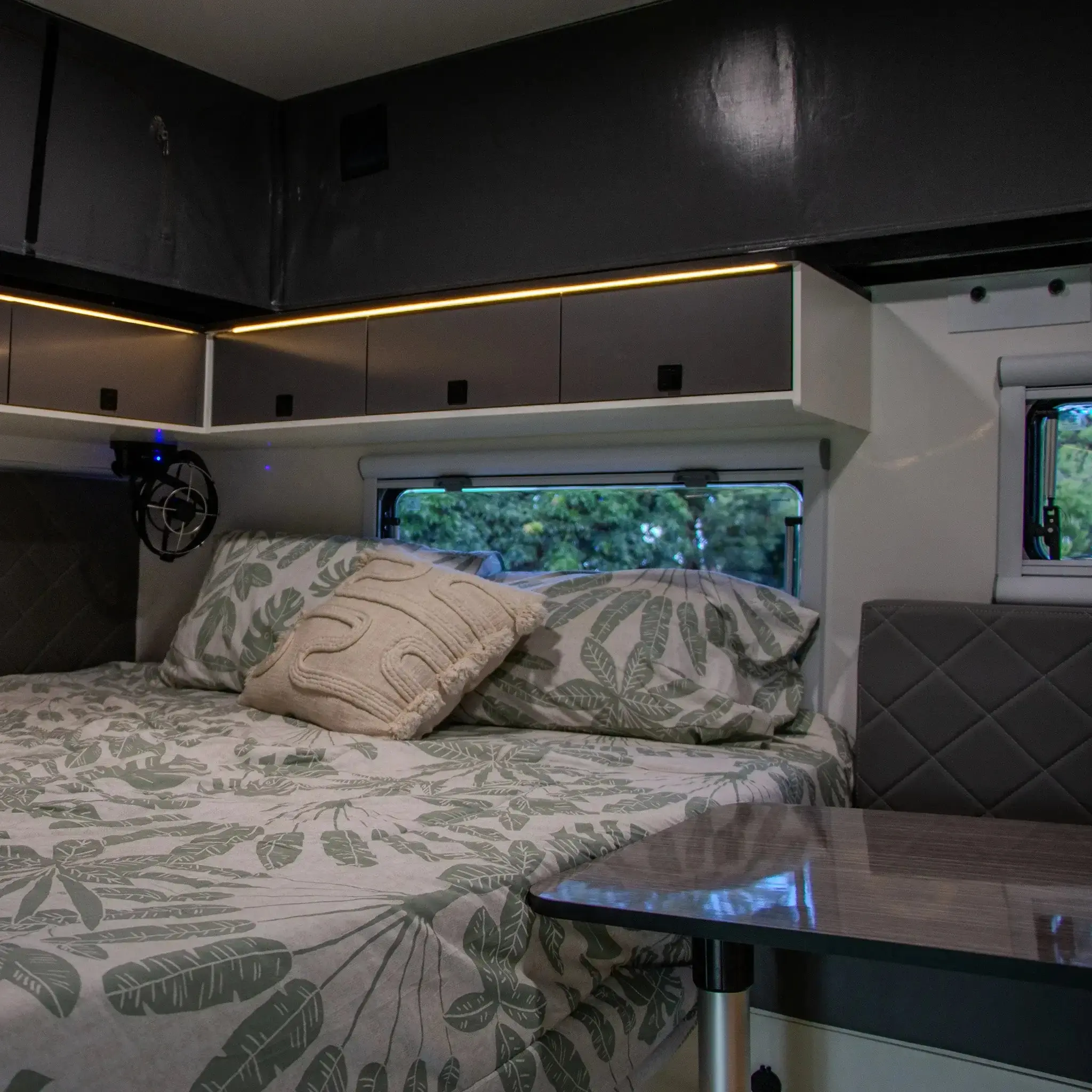 DROVER FAMILY - 16ft Camper - Image 15