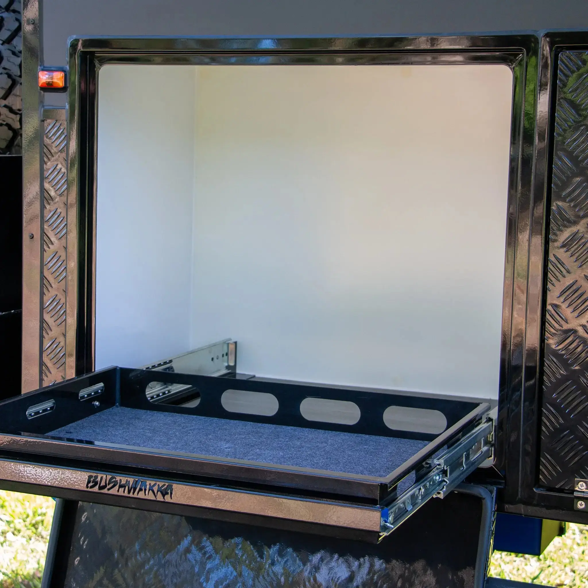 DROVER FAMILY - 16ft Camper - Image 27