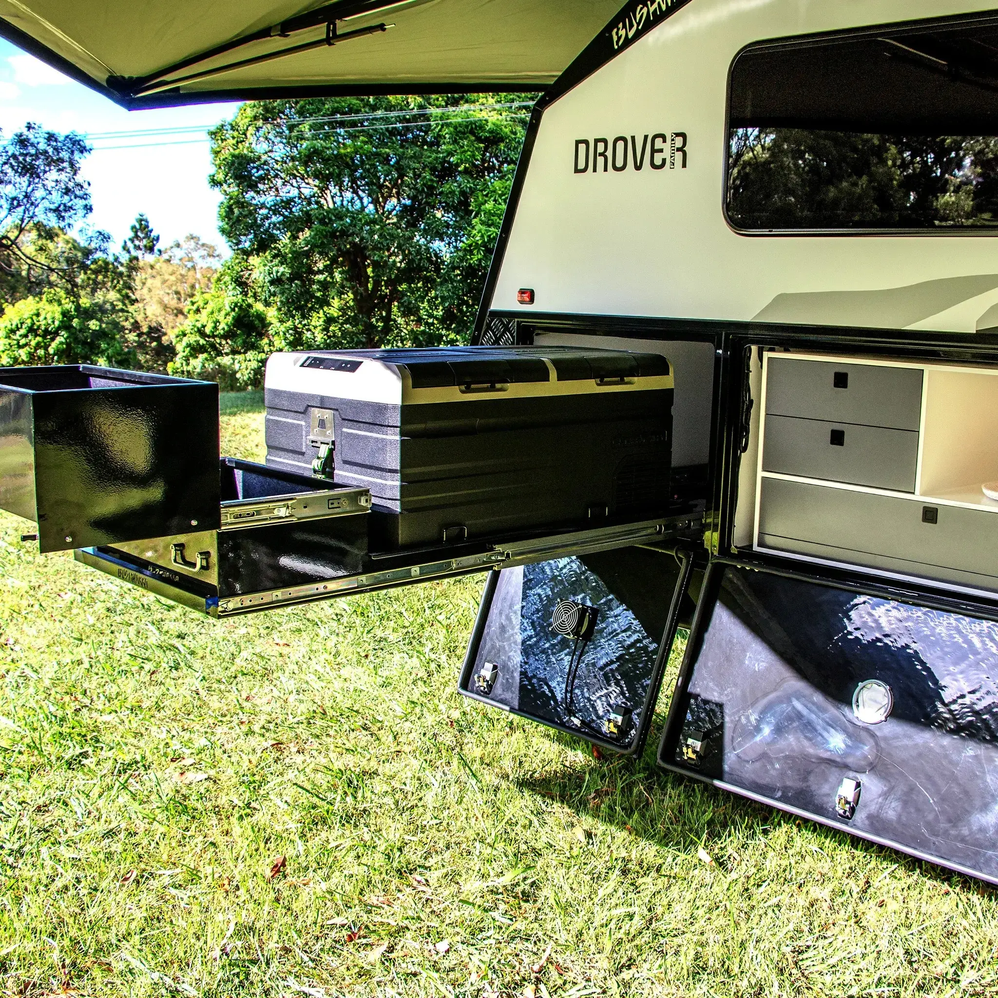 DROVER FAMILY - 16ft Camper - Image 28