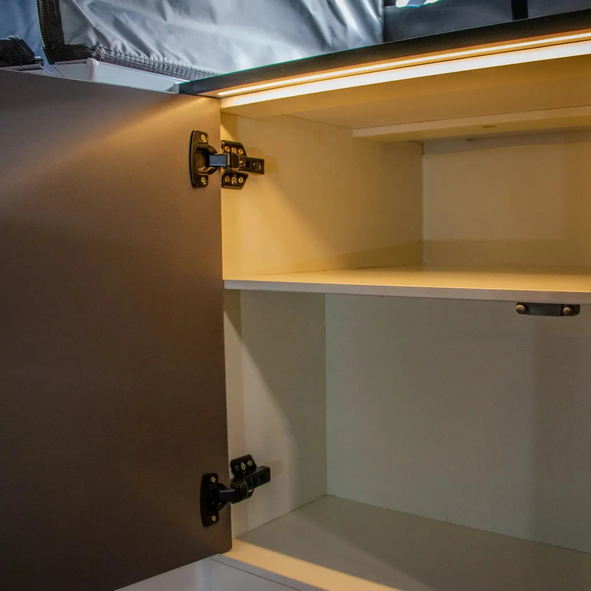 DROVER FAMILY - 16ft Camper - Image 35