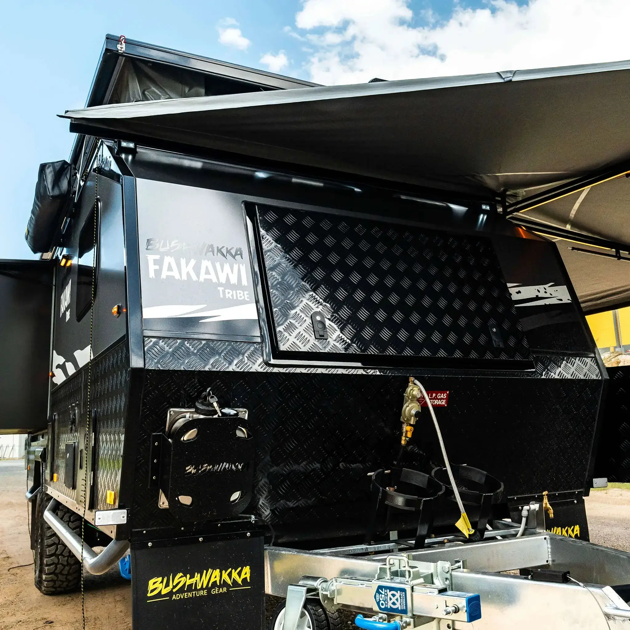 FAKAWI CLUB - 15ft Camper - Image 8