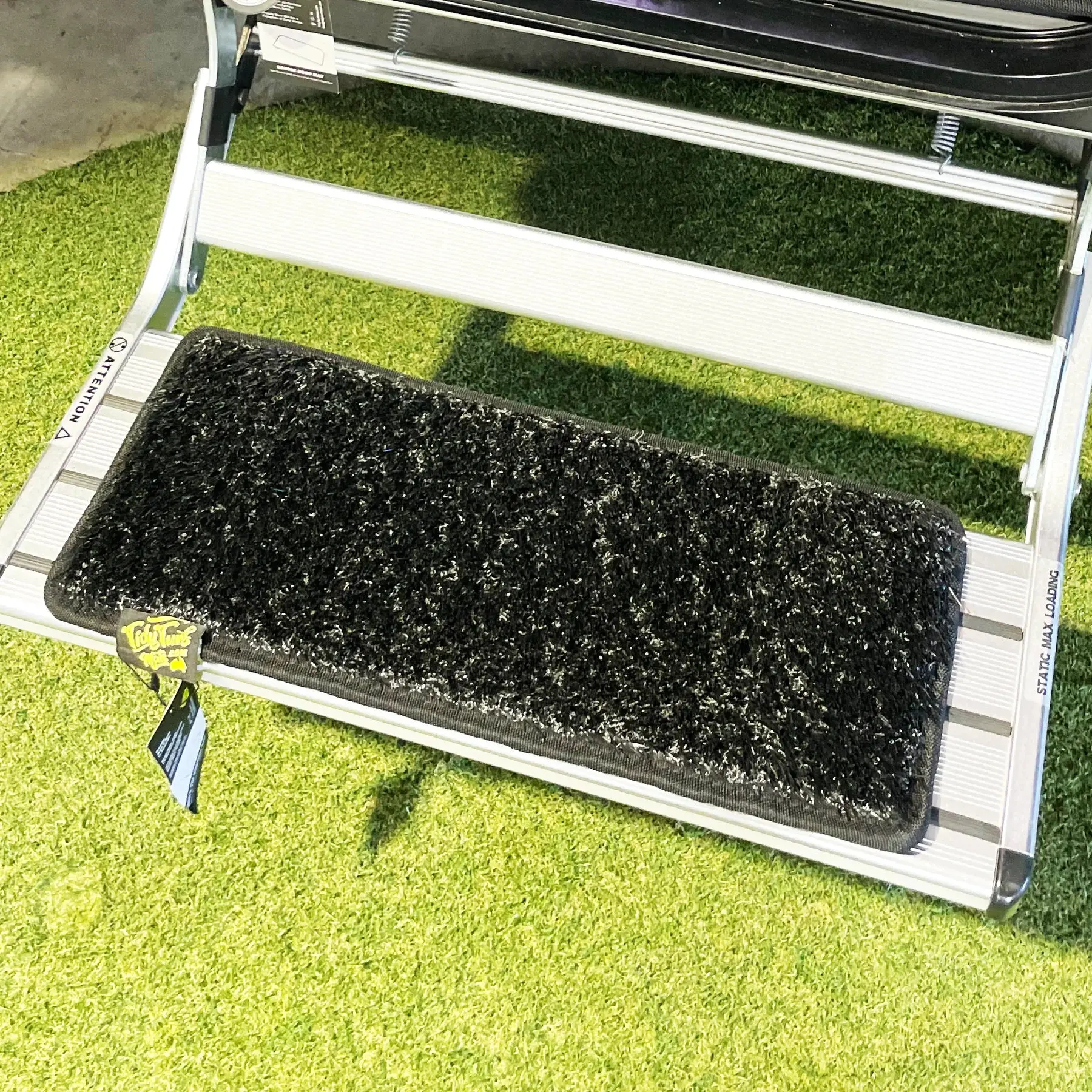 How's the Serenity Mat - Black - Image 2