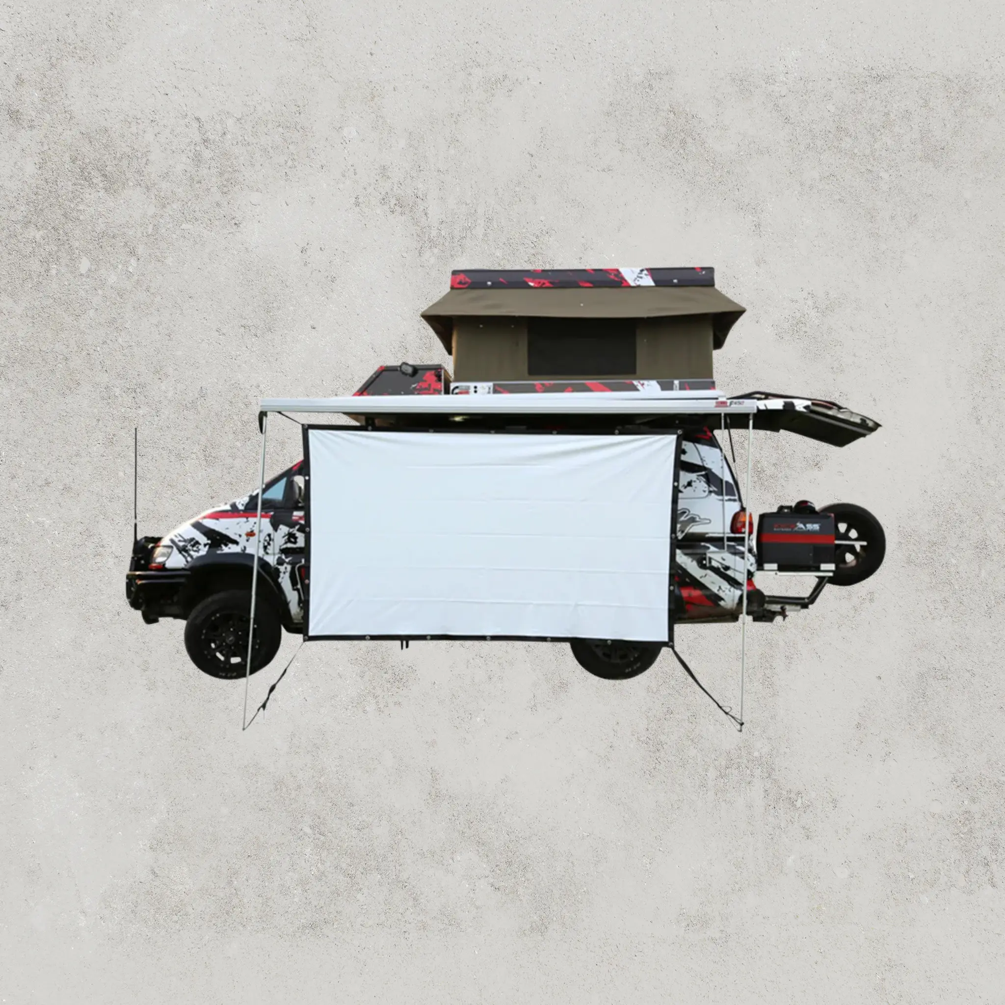 KickAss Portable Outdoor Cinema 100" Eyelet Projector Screen - Image 3
