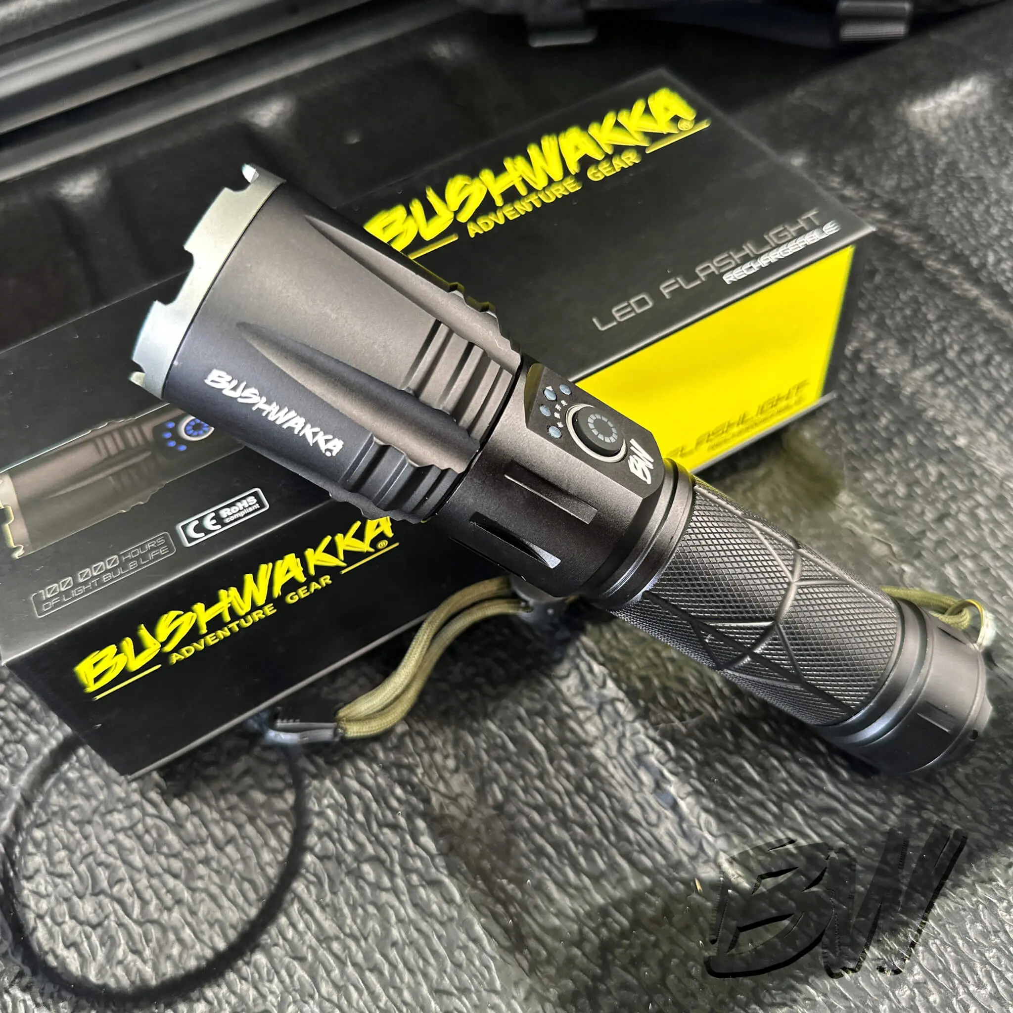 Outdoor Torch LED Flashlight - Image 3