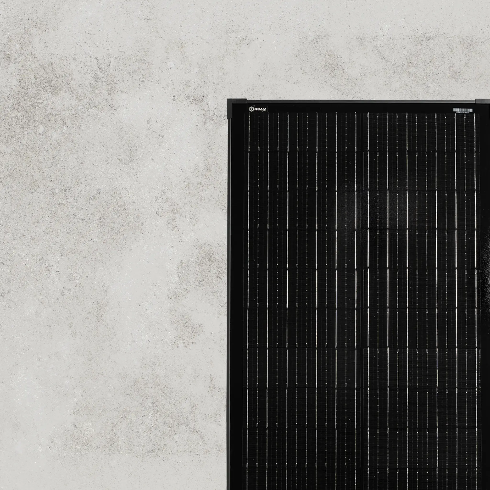 100W 12V Slimline Black Glass Solar Panel (20mm Frame) - Image 4