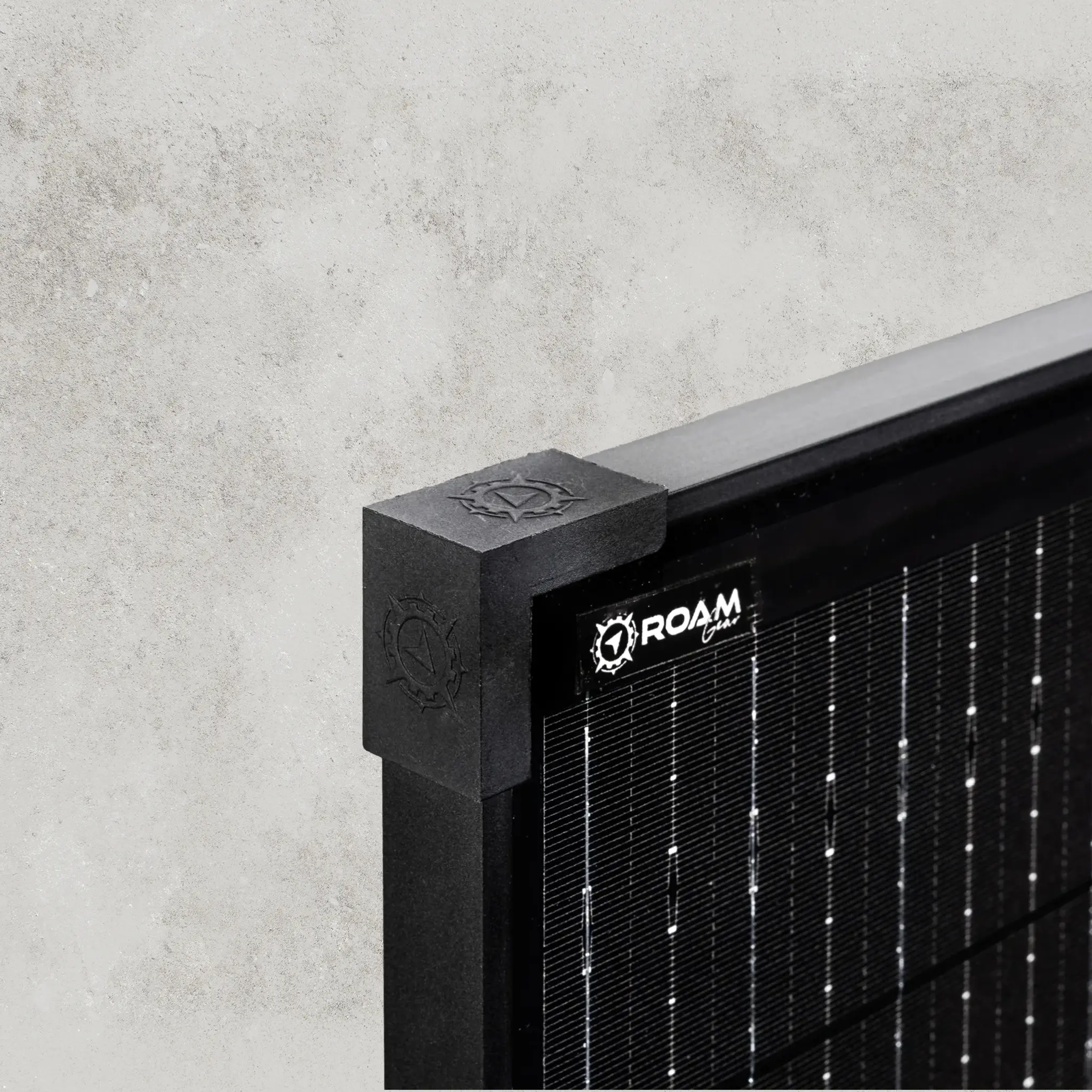 160W 12V Slimline Black Glass Solar Panel (20mm Frame) - Image 6