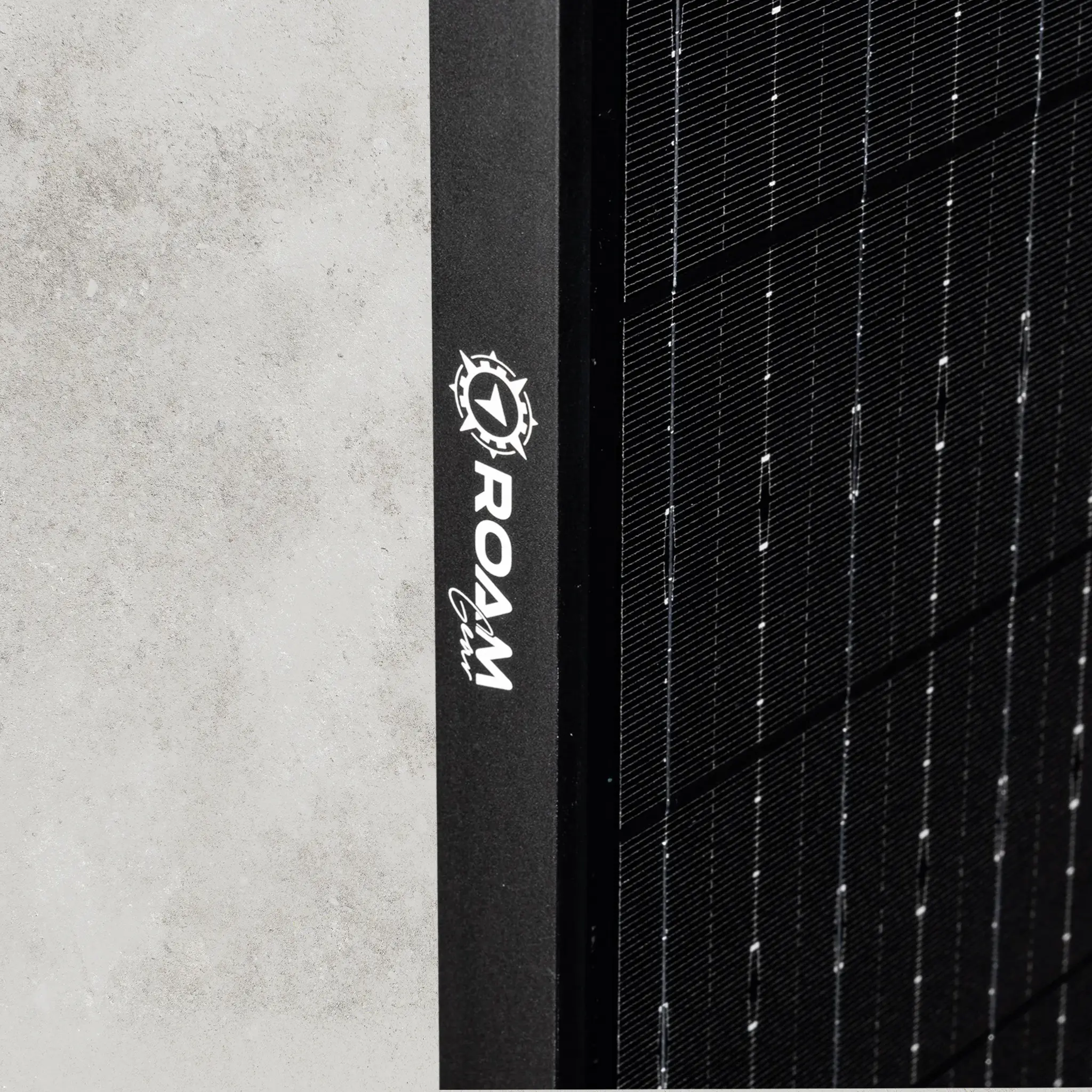 160W 12V Slimline Black Glass Solar Panel (20mm Frame) - Image 7