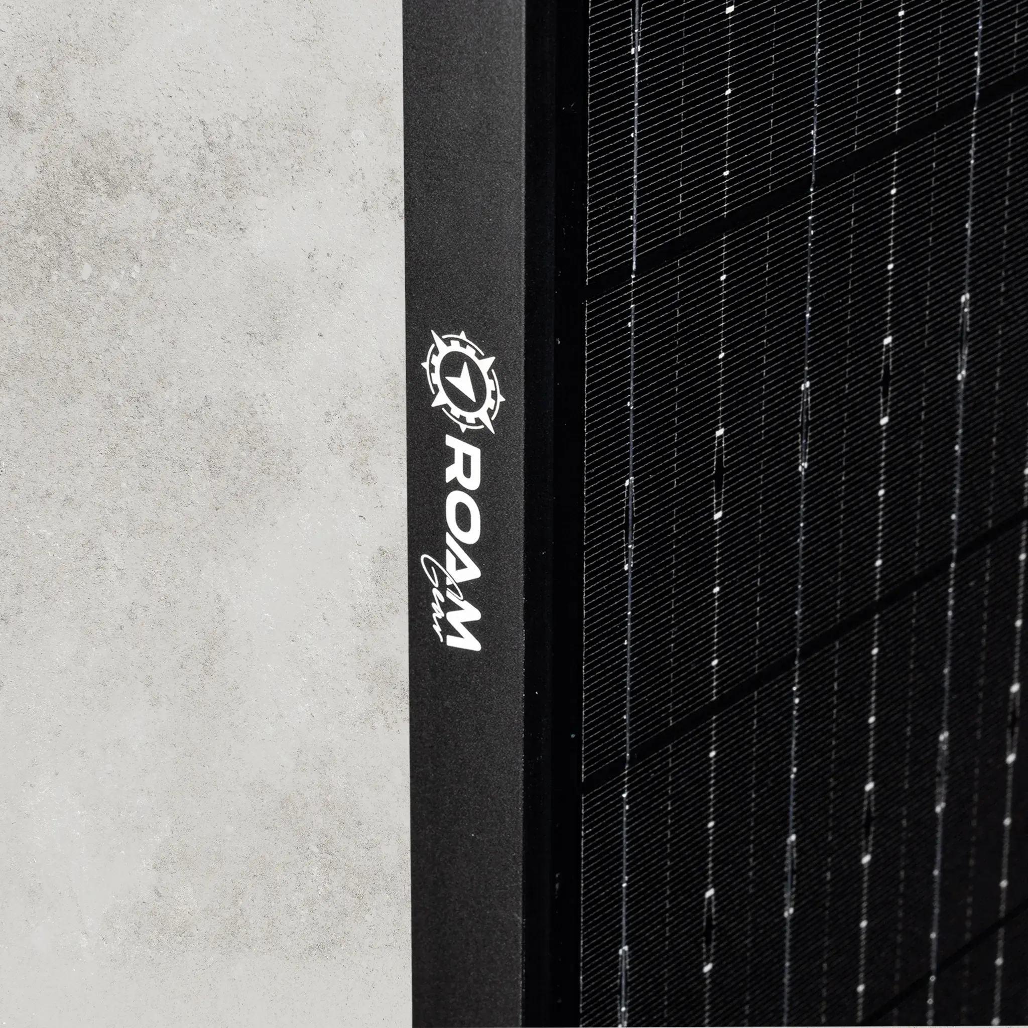 230W 12V Slimline Black Glass Solar Panel (20mm Frame) - Image 5