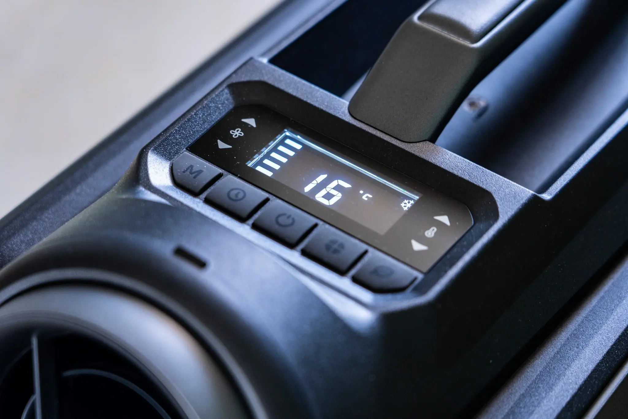 S2 Pro - Image 8