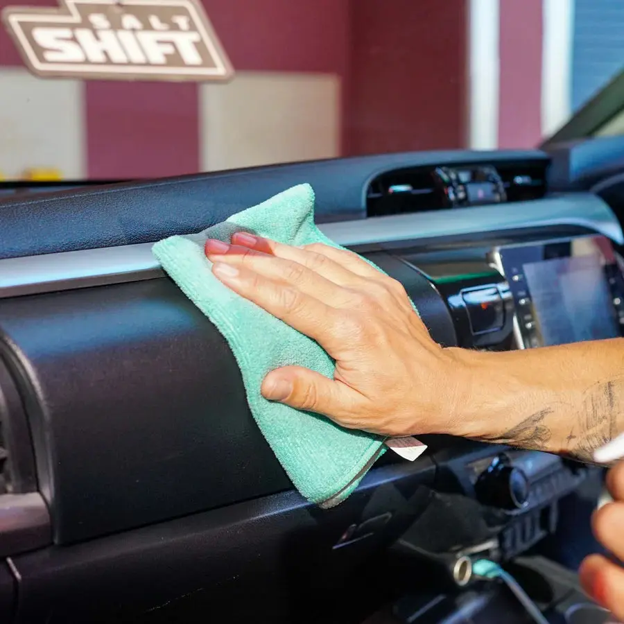 Salt Shift Interior & Plastic Rejuvinator Cleaner 750mL - Image 5