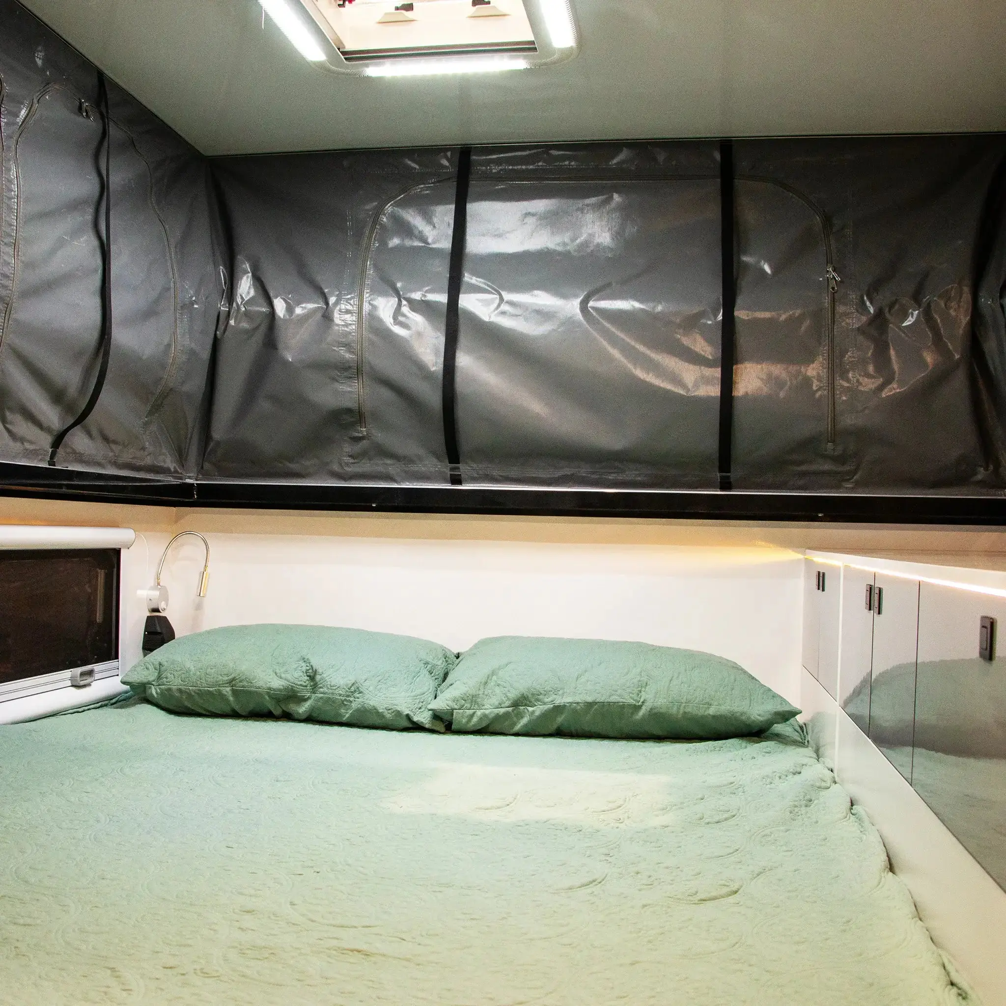 WEGO ES 12.6ft Camper - Image 9