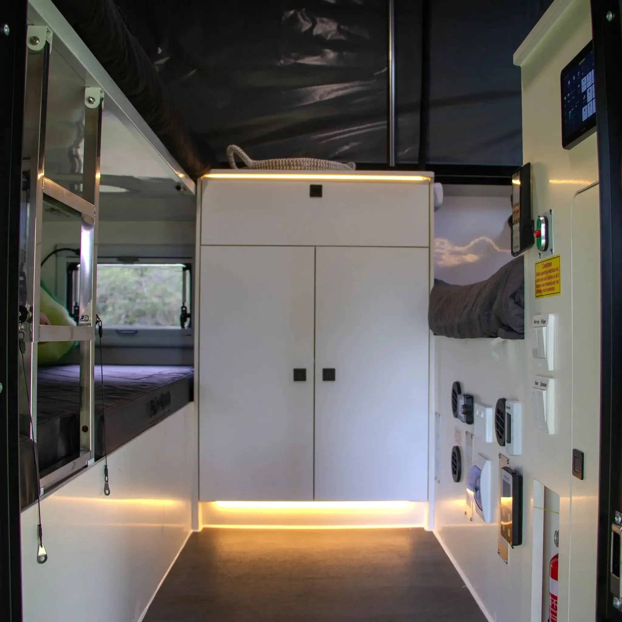 WEGO WD 12.6ft Camper - Image 8